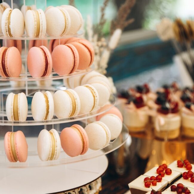 macarons desert buffet
